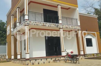 flat house for sale in namugongo town namugongo town Wakiso Central